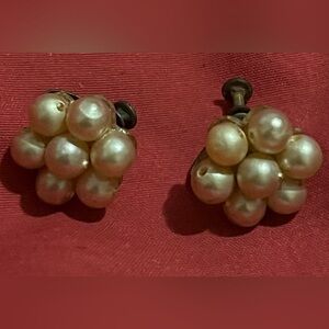 Elegant Pearl Cluster Clip On Earrings
